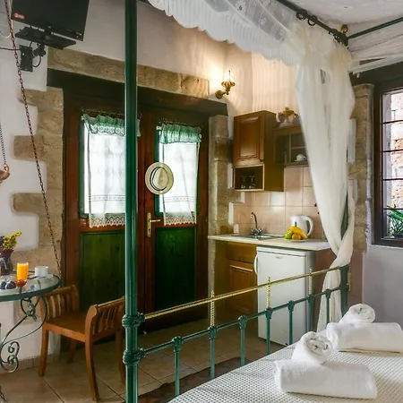 Apart-hotel Ifigenia By Marios 3*